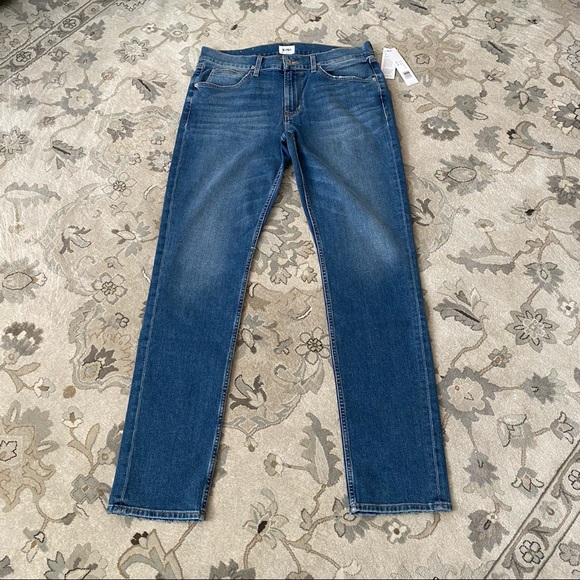 NWT HUDSON BLAKE SLIM STRAIGHT LEG JEANS - Picture 3 of 10